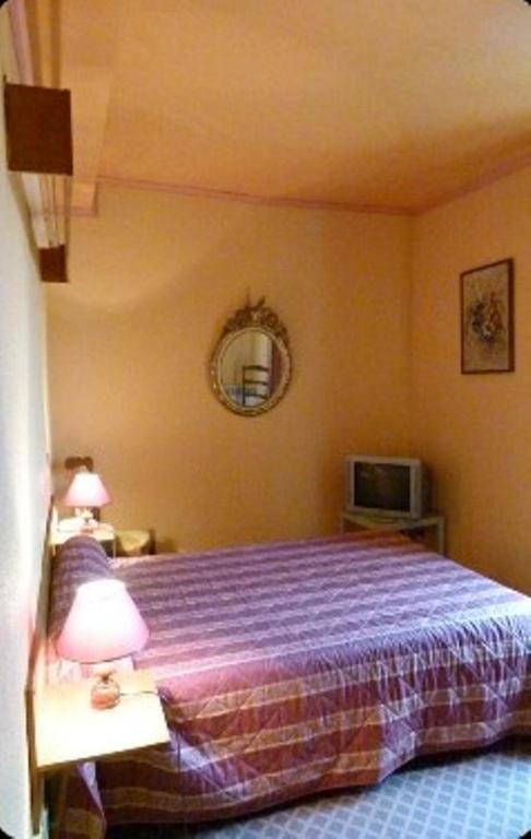 Bed and Breakfast Le Val D'Aron Cercy-la-Tour Номер фото